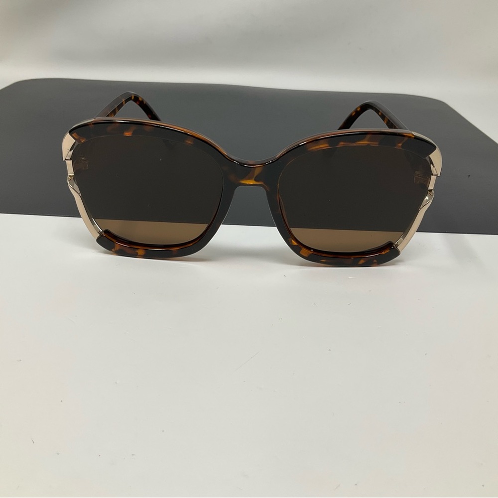 Prive Revaux After Hours Polarized Sunglasses tortoise gold